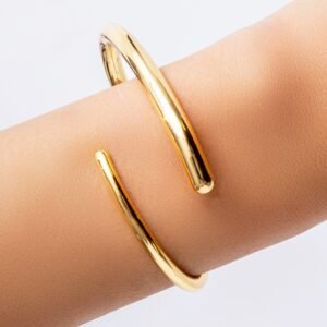 Chic Dana Cuff