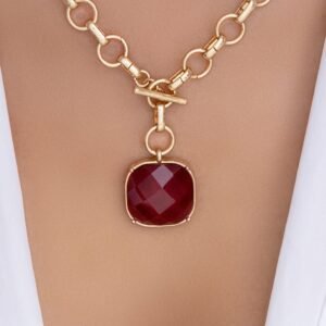 Esme Pendant Necklace (Burgundy)