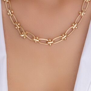 Annika Link Necklace